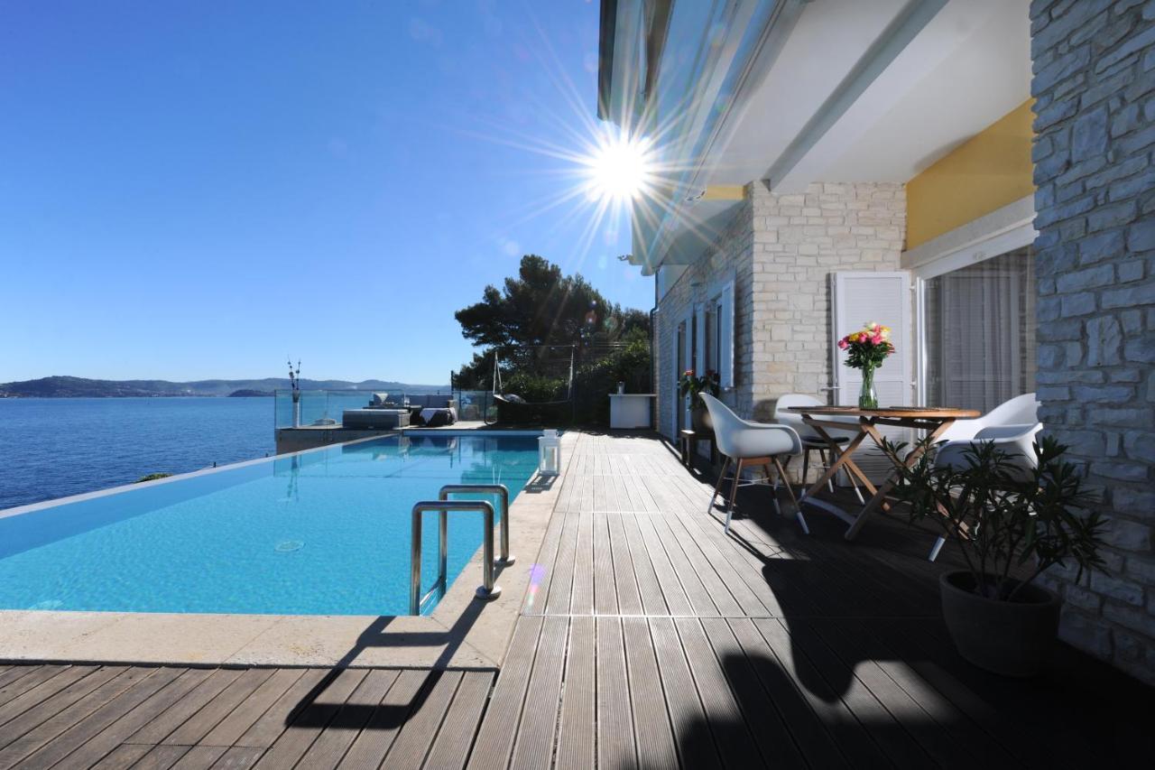 Villa Cablex Crveni Vrh Bagian luar foto